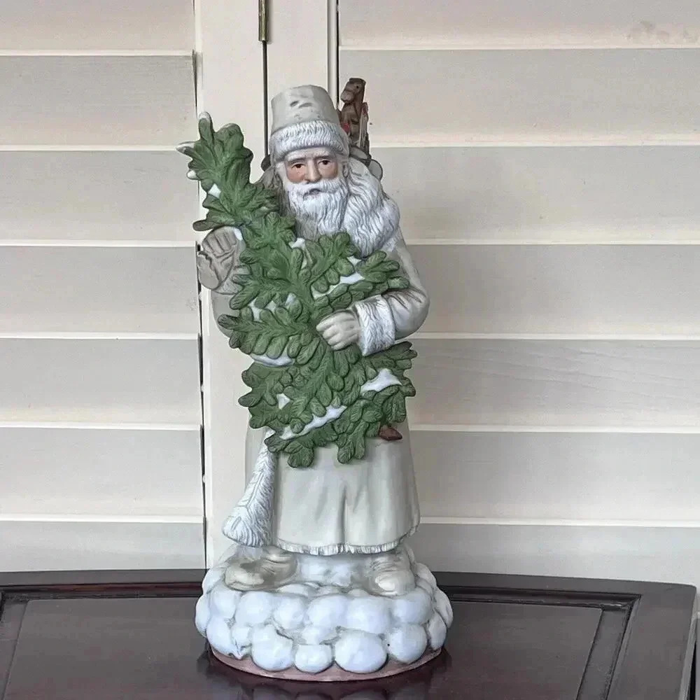 Schmid The Shackman Collection Santa Music Box Figurine Winter‎ Wonderland, 1986